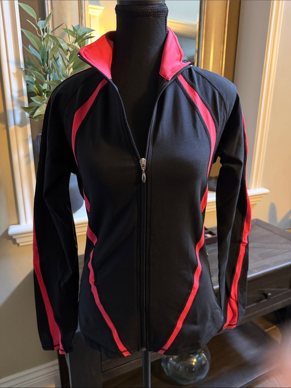 Ladies Nw/oT  Lrg Athletic Jacket by One Tooth